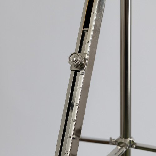 lampe en laiton couleur nickel antique avec une douille E27