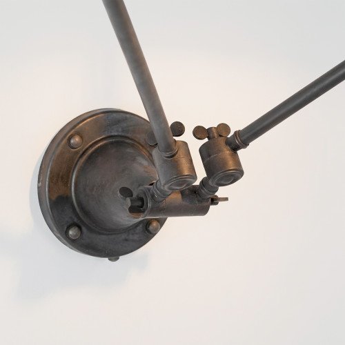 lampe en laiton couleur noir antique avec une douille E27