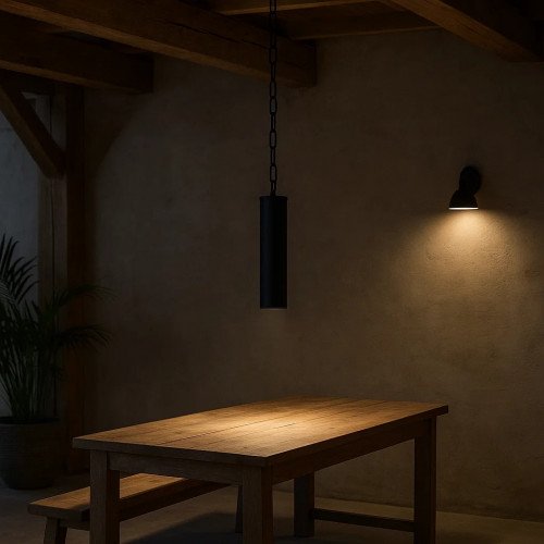 lampe en laiton couleur noir antique avec une douille GU10