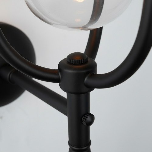 Lampe en laiton de couleur noir antique avec une douille E27