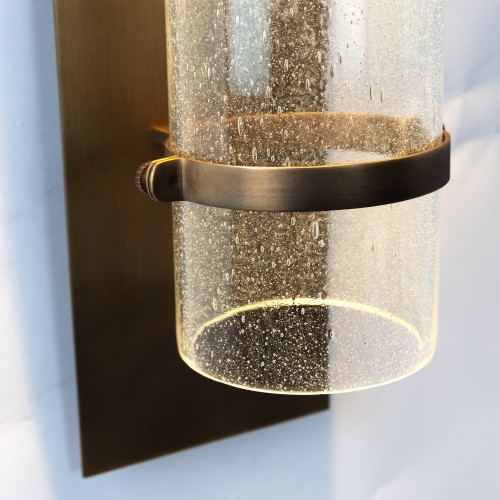 Applique murale en laiton de couleur laiton antique avec une douille E27