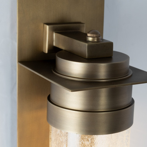 Applique murale en laiton de couleur laiton antique avec une douille E27