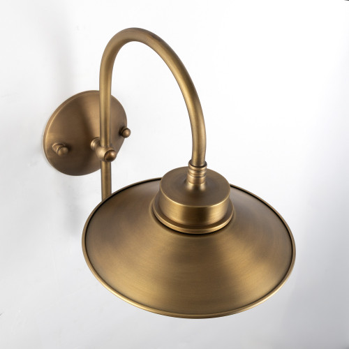 Lampe en laiton de couleur laiton antique avec une douille E27