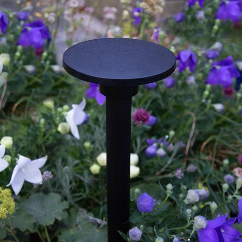 lampadaire extérieur navette led spike plastique noir avec poteau rond et abat-jour rond