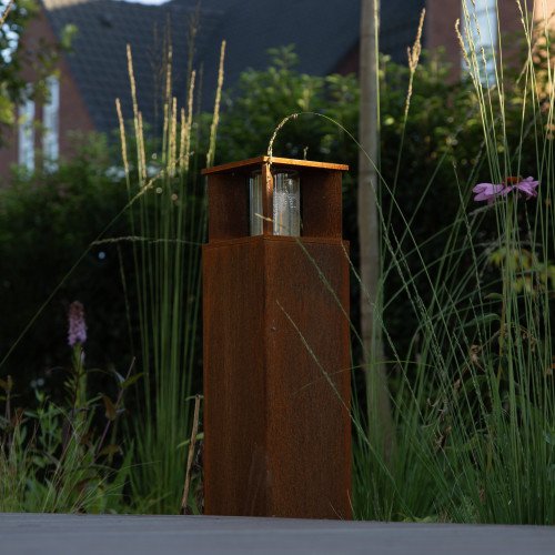 Robuste lampe de jardin carrée en acier corten brun en verre fenêtre lampe d'extérieur.