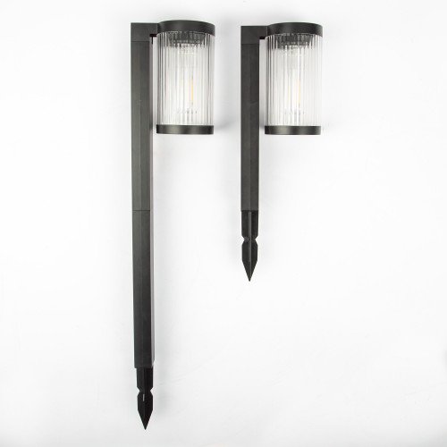 Lampe de jardin LED solaire noire avec piquet de sol.