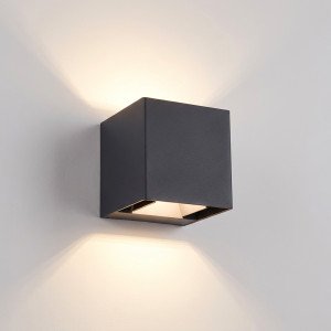 Lampe extérieure Brian applique murale noire LED moderne
