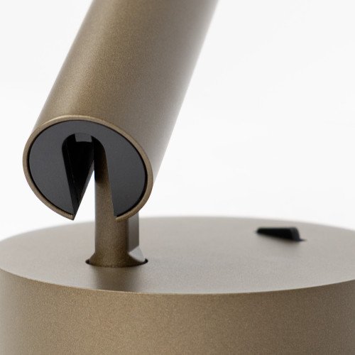 Spot mural bronze aluminium directionnel USB