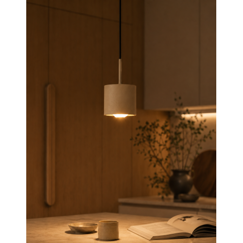 Lampe intérieure, lampe design, moderne, cylindrique, rond, épuré, subtil, lentille en verre, downlight, intemporel