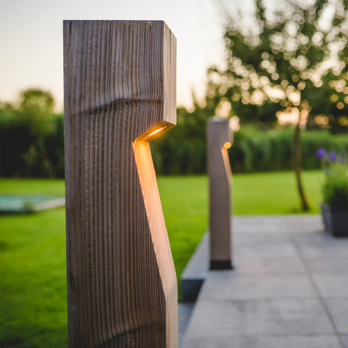 Éclairage de jardin en bois de chêne Oak avec ampoule LED | Nostalux.fr 